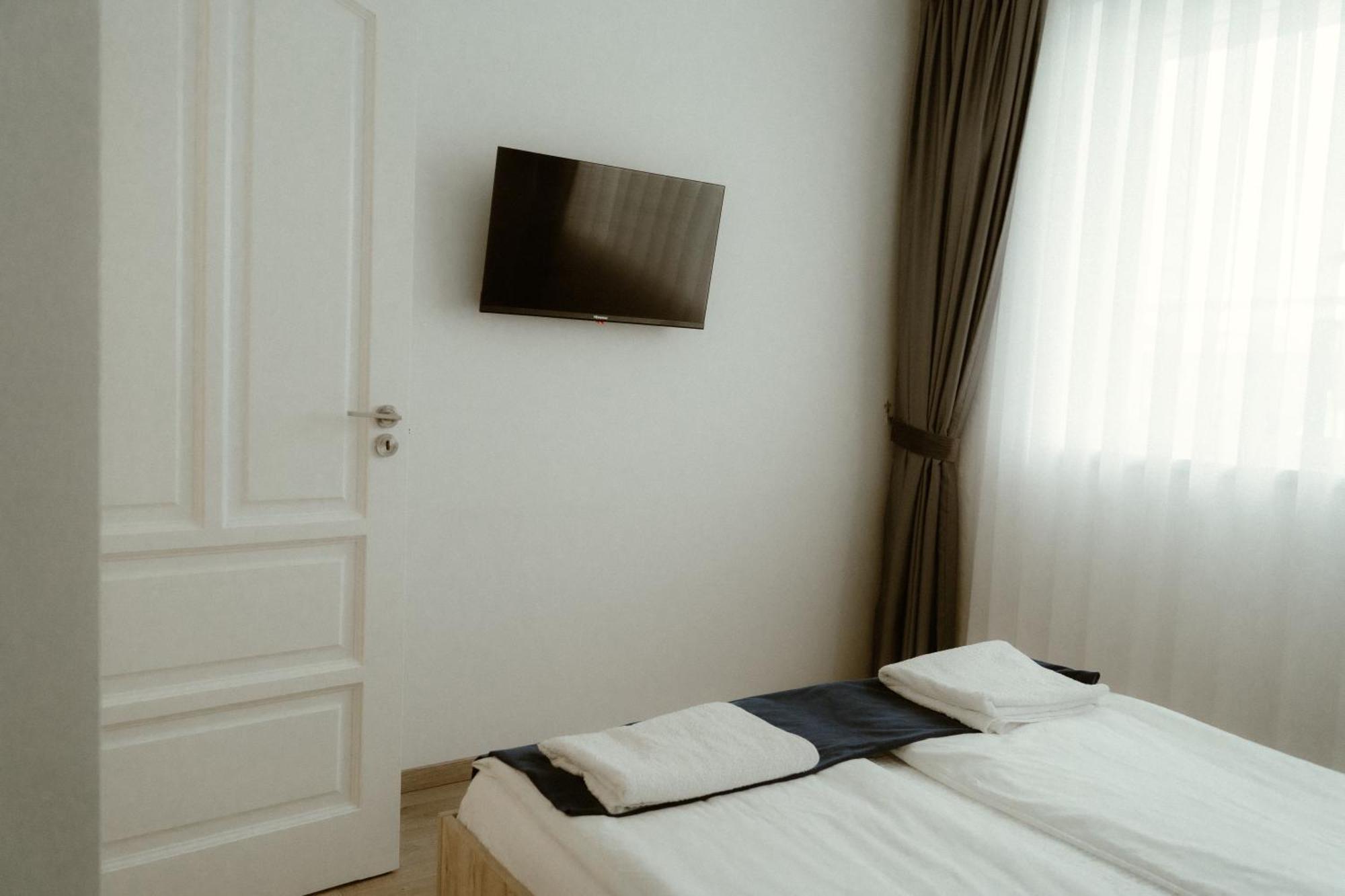 Casa Abiiani Hotel Oradea Exterior foto